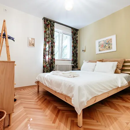 Stylish Amzei Appartement *